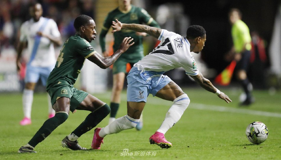 在沙尔克0 在沙尔克0